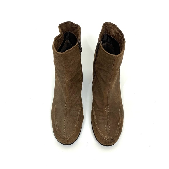 Sesto Meucci Light Brown Worn Leather Style Low Stacked Heel Ankle Boots Sz 9.5 - Picture 2 of 16
